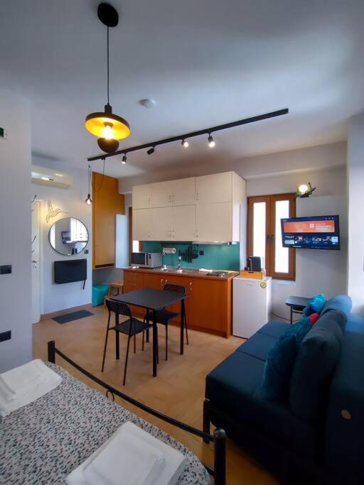 #athenas Modern Design *