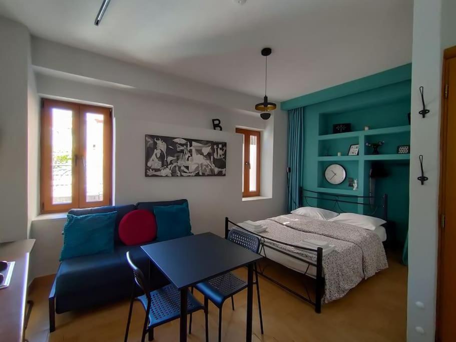 #athenas Modern Design Apartment